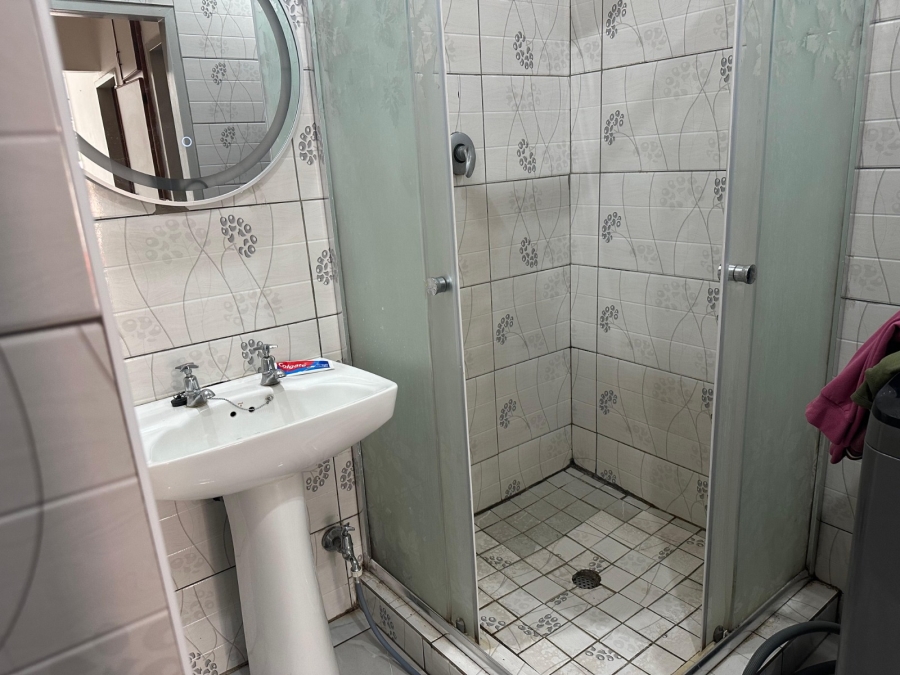 2 Bedroom Property for Sale in Rustenburg Central North West
